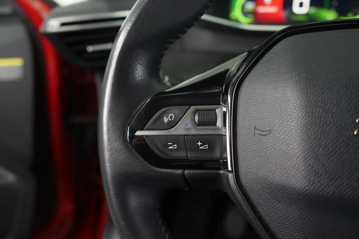 peugeot-2008-2021-gasolina-1199cc
