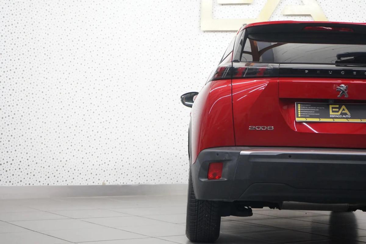 peugeot-2008-2021-gasolina-1199cc
