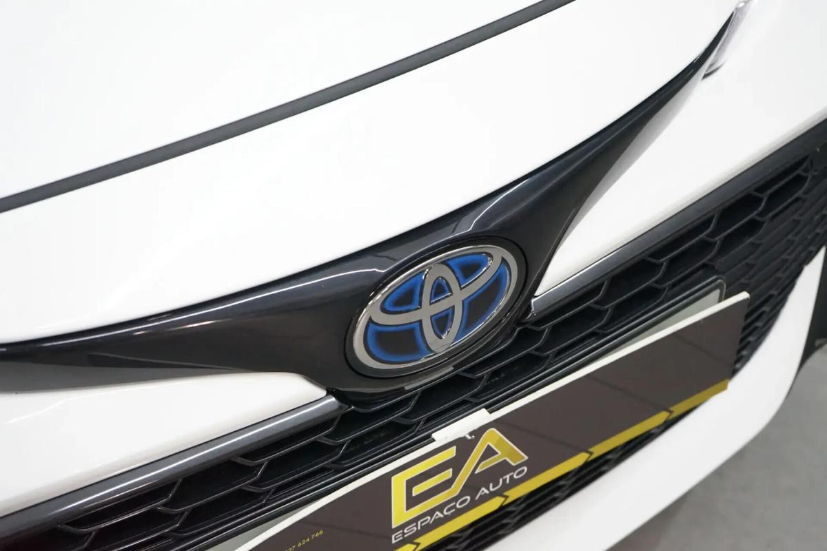 toyota-corolla-2021-hibrido-a-gasolina-1798cc