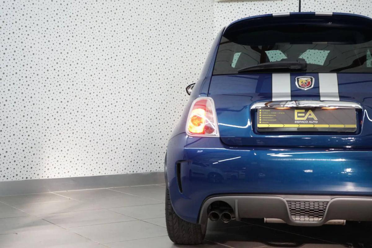 abarth-695-2011-gasolina-1400cc