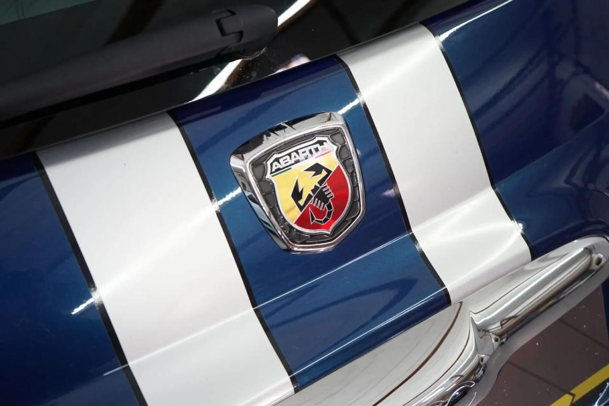 abarth-695-2011-gasolina-1400cc