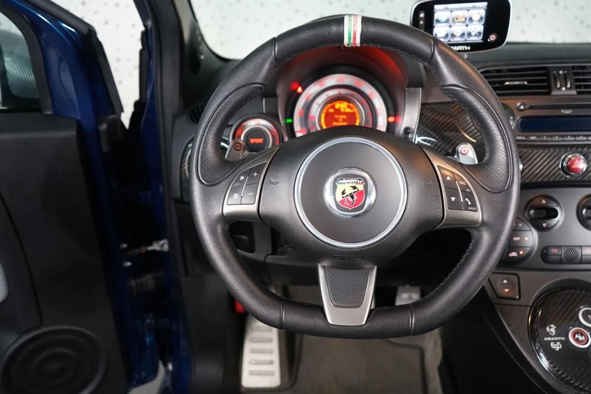 abarth-695-2011-gasolina-1400cc