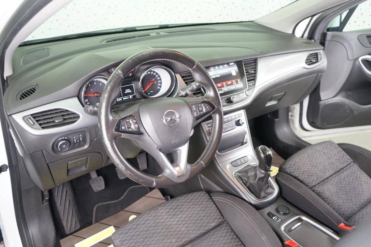 opel-astra-sport-tourer-2019-gasolina-999cc