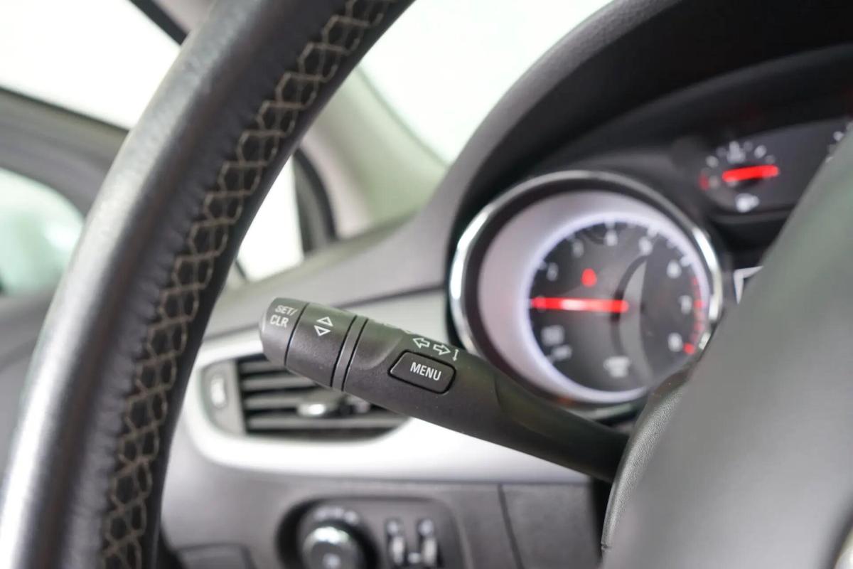 opel-astra-sport-tourer-2019-gasolina-999cc