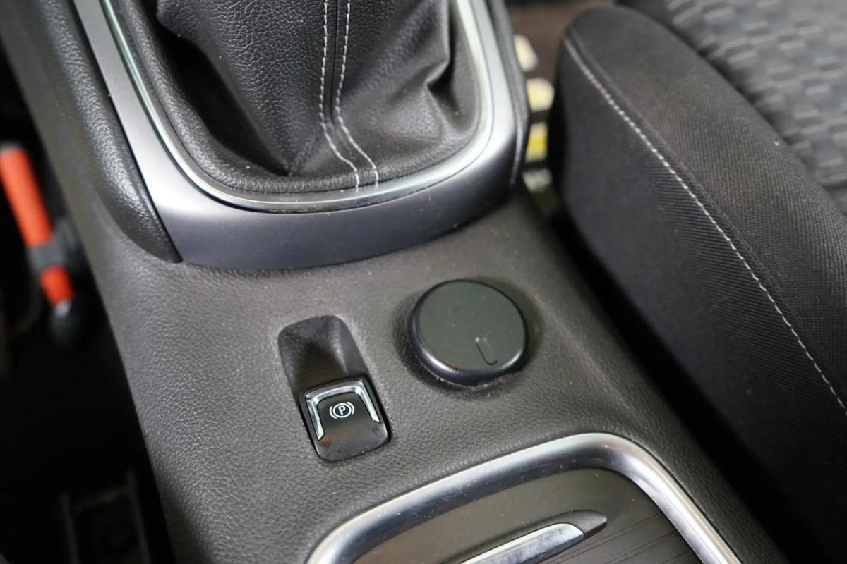 opel-astra-sport-tourer-2019-gasolina-999cc