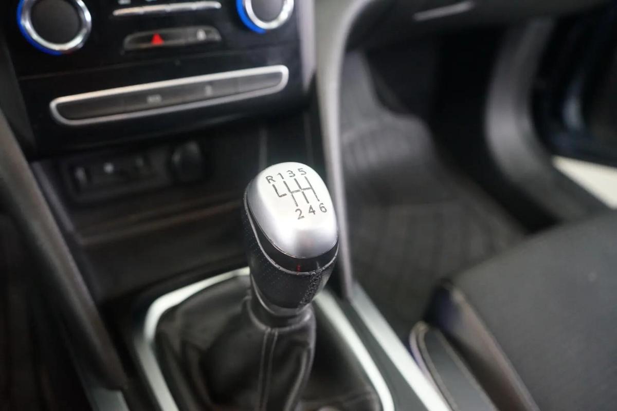renault-megane-2018-diesel-1461cc