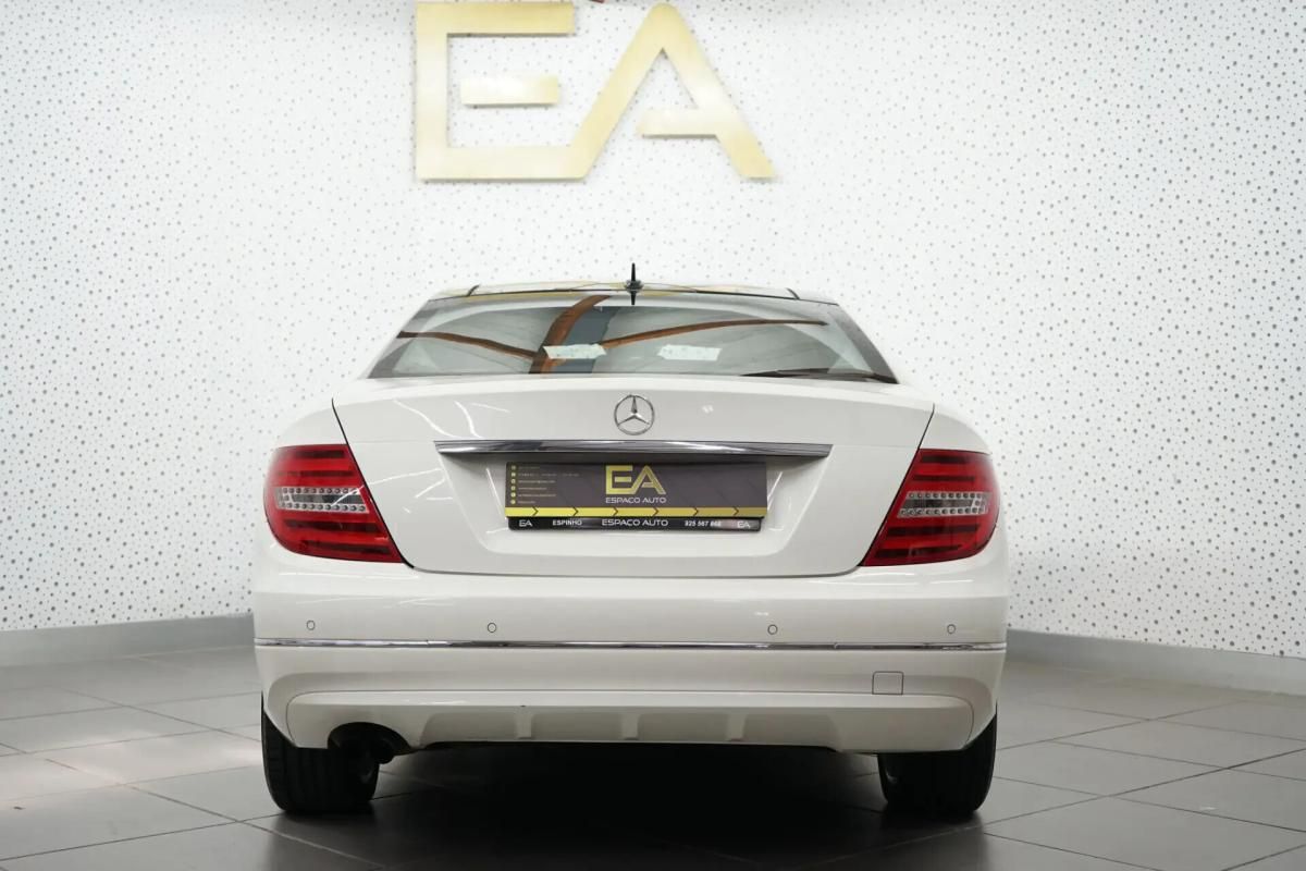 mercedes-benz-classe-c-c-180-blueefficiency-2011-gasolina-1796cc