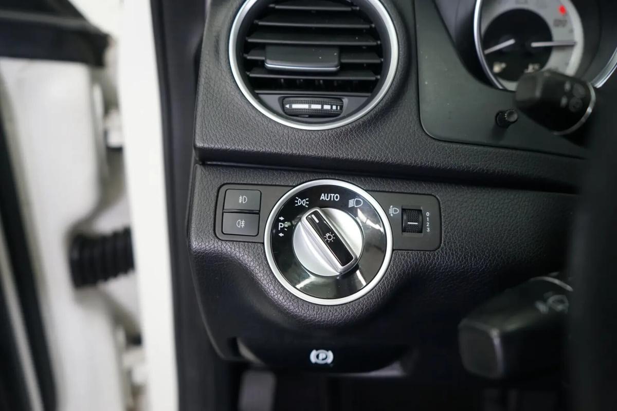 mercedes-benz-classe-c-c-180-blueefficiency-2011-gasolina-1796cc