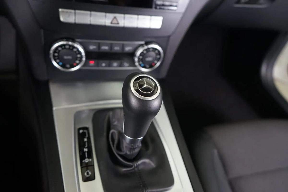 mercedes-benz-classe-c-c-180-blueefficiency-2011-gasolina-1796cc
