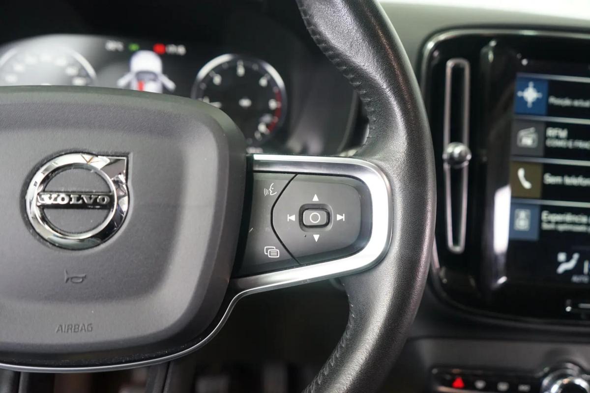 volvo-xc40-2019-diesel-1969cc