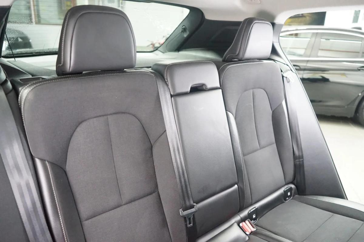 volvo-xc40-2019-diesel-1969cc