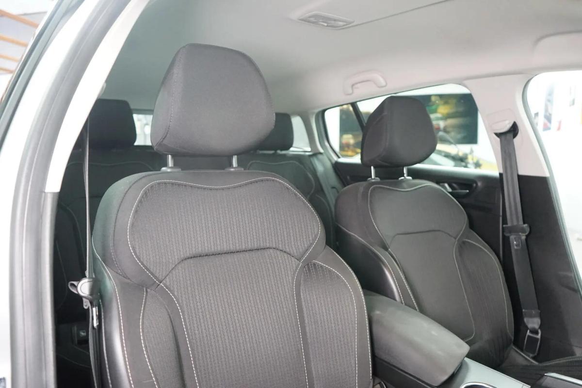 renault-megane-sport-tourer-2020-diesel-1461cc