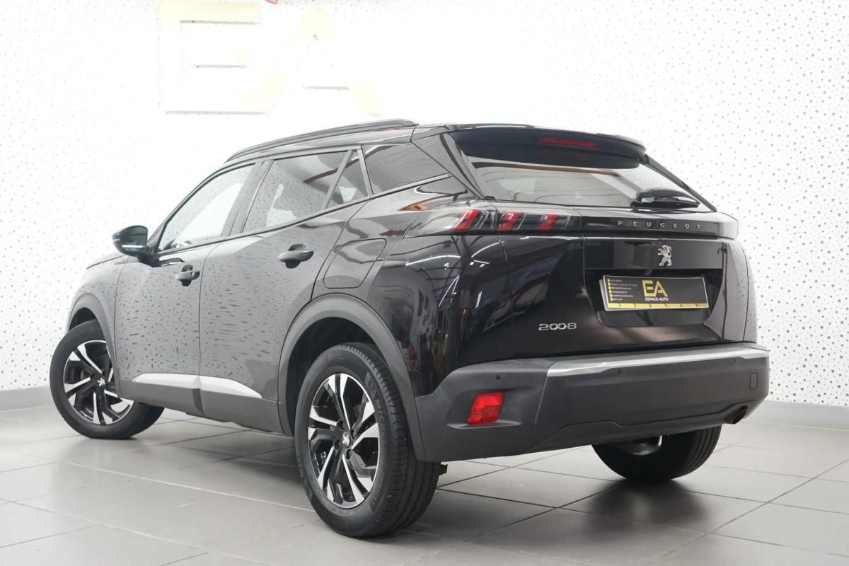 peugeot-2008-2021-gasolina-1199cc