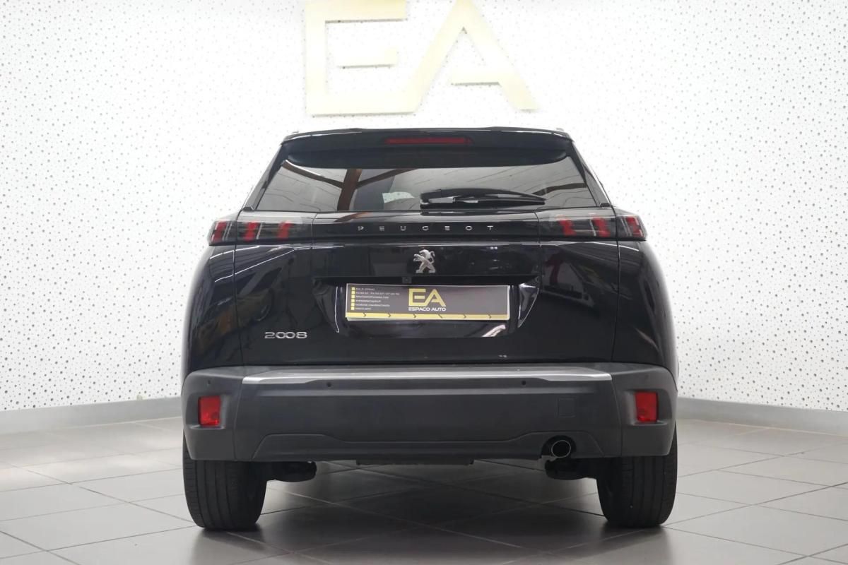 peugeot-2008-2021-gasolina-1199cc