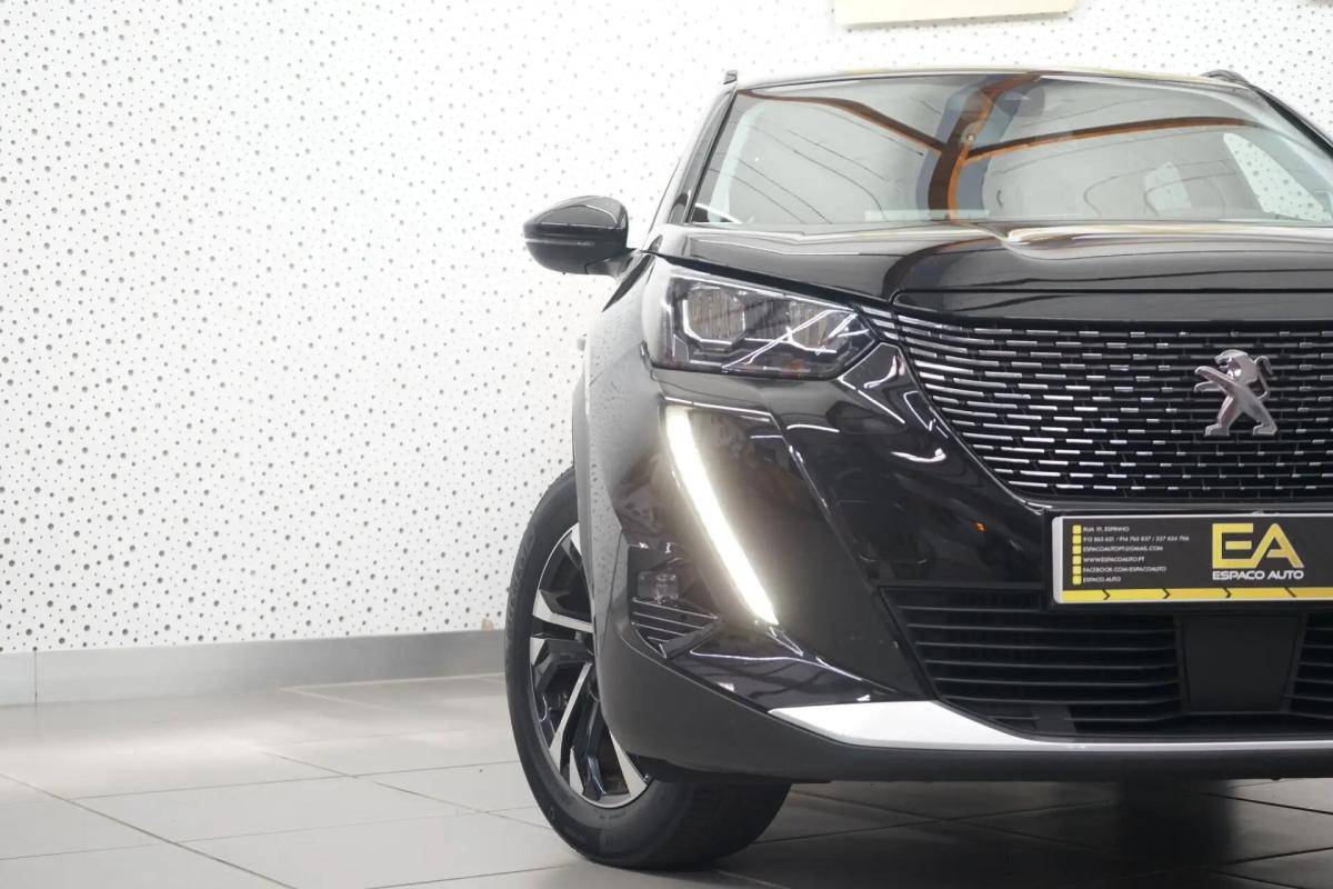 peugeot-2008-2021-gasolina-1199cc