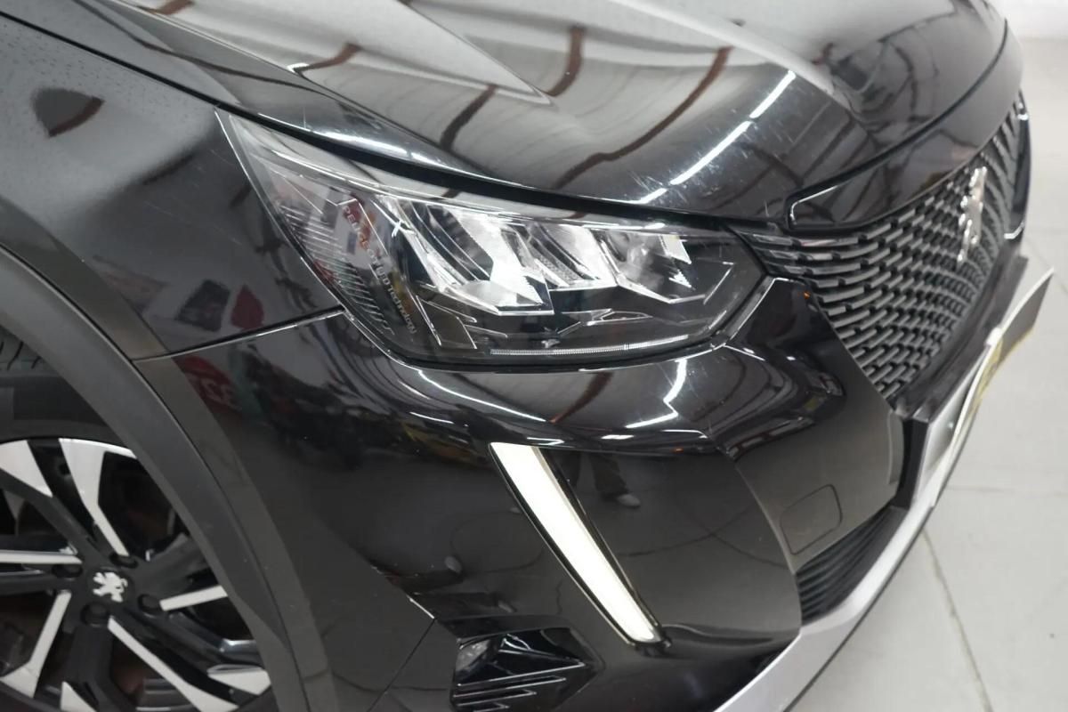 peugeot-2008-2021-gasolina-1199cc