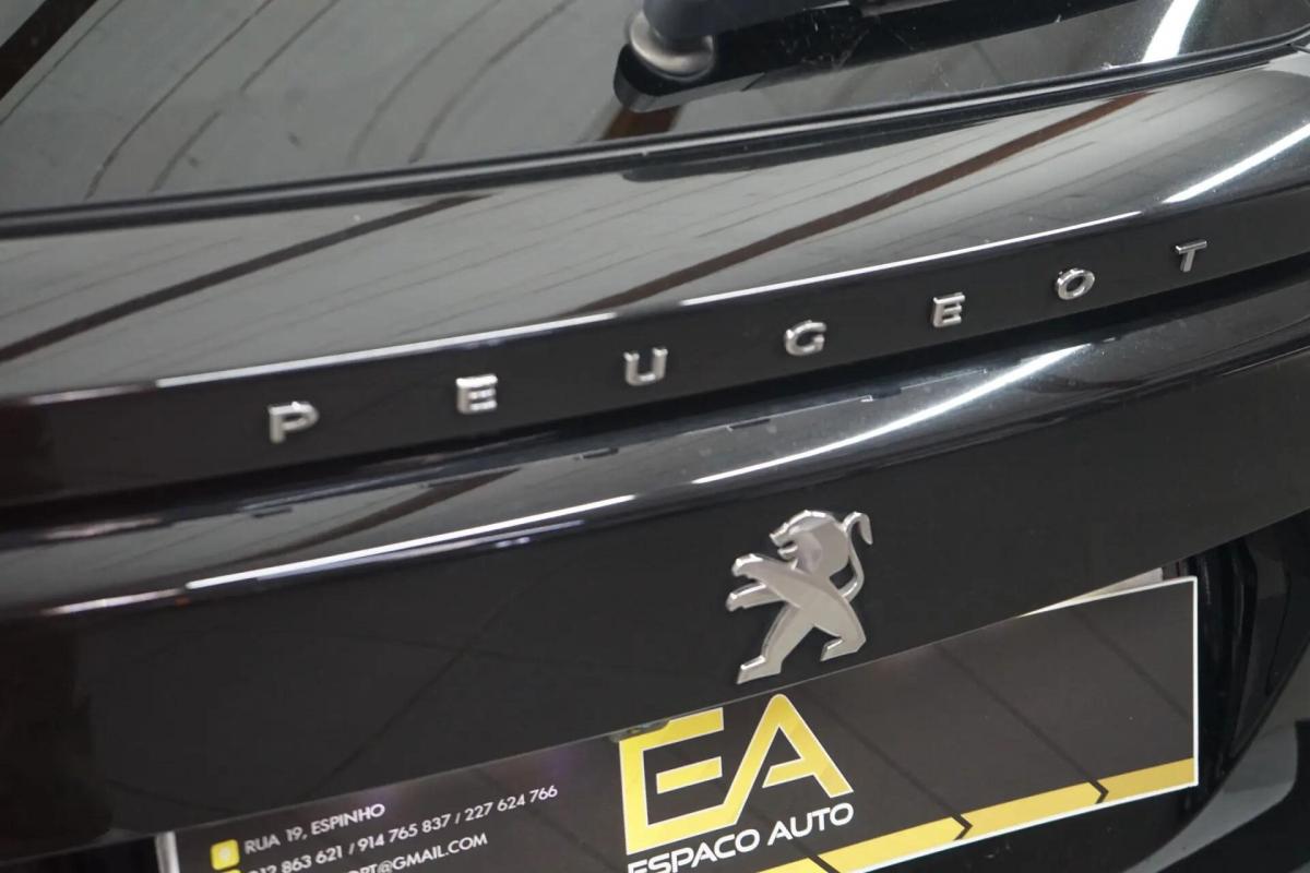 peugeot-2008-2021-gasolina-1199cc