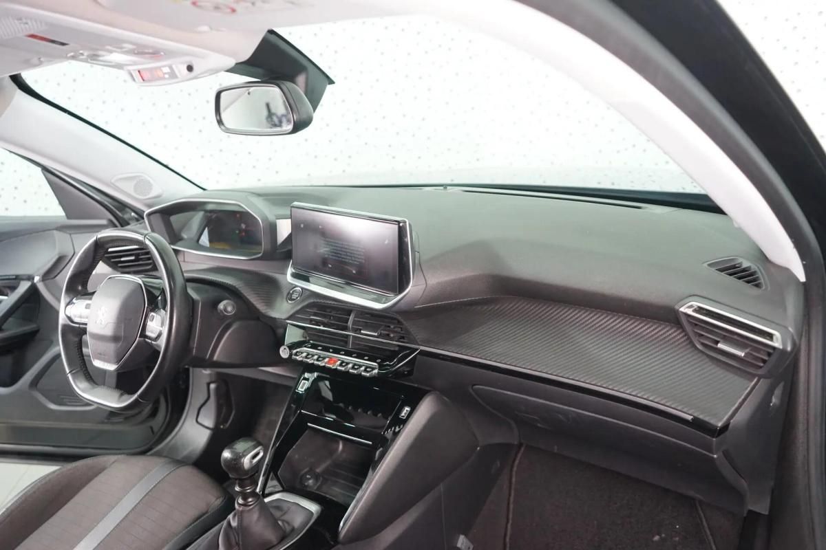 peugeot-2008-2021-gasolina-1199cc