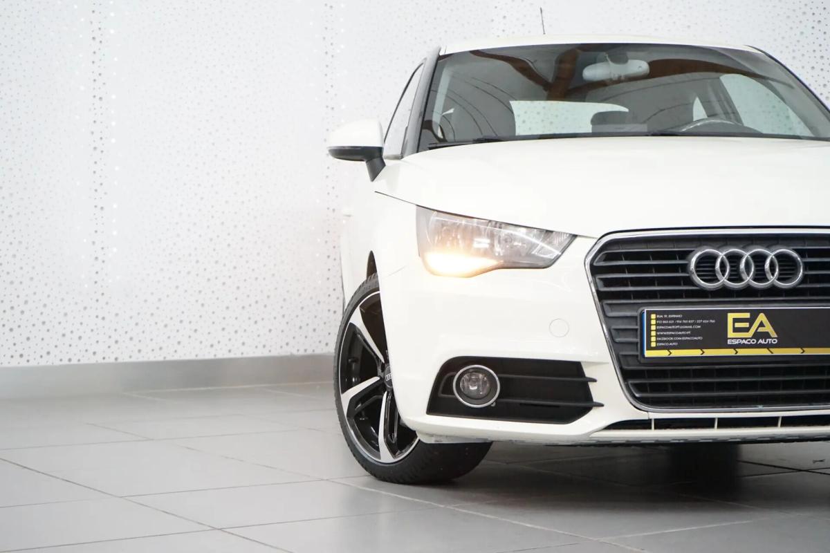 audi-a1-2010-diesel-1598cc