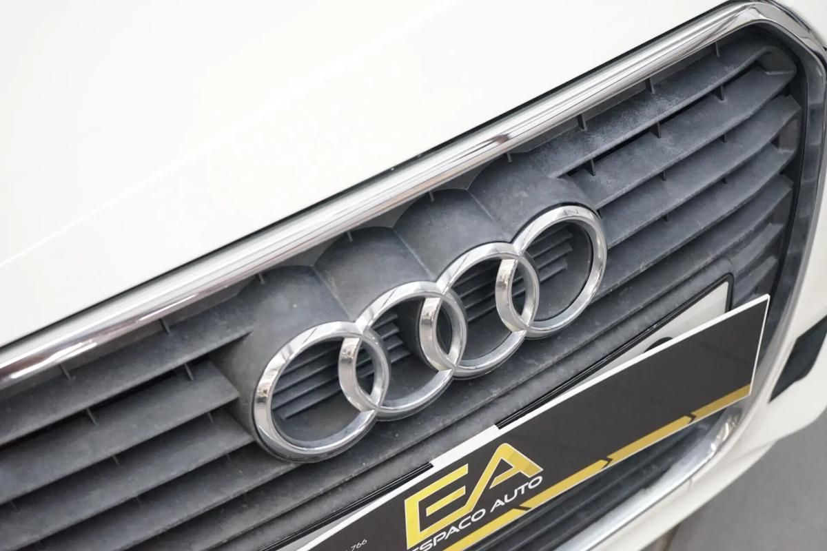 audi-a1-2010-diesel-1598cc