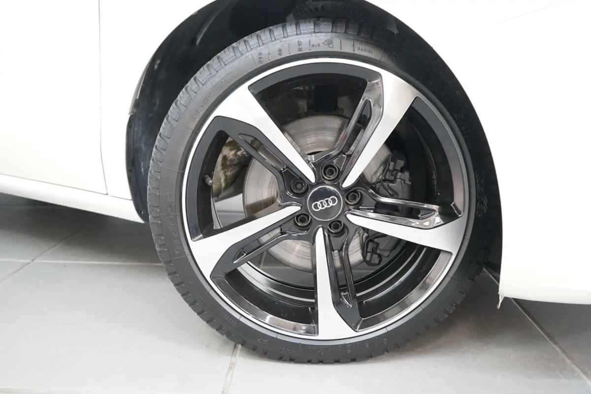 audi-a1-2010-diesel-1598cc