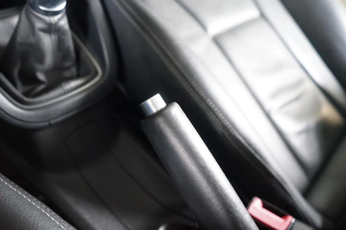 audi-a1-2010-diesel-1598cc