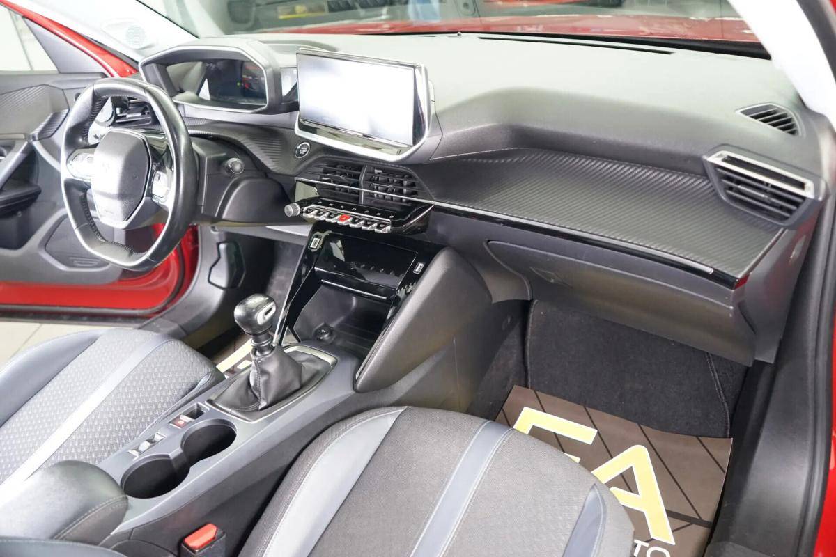 peugeot-2008-2020-gasolina-1199cc