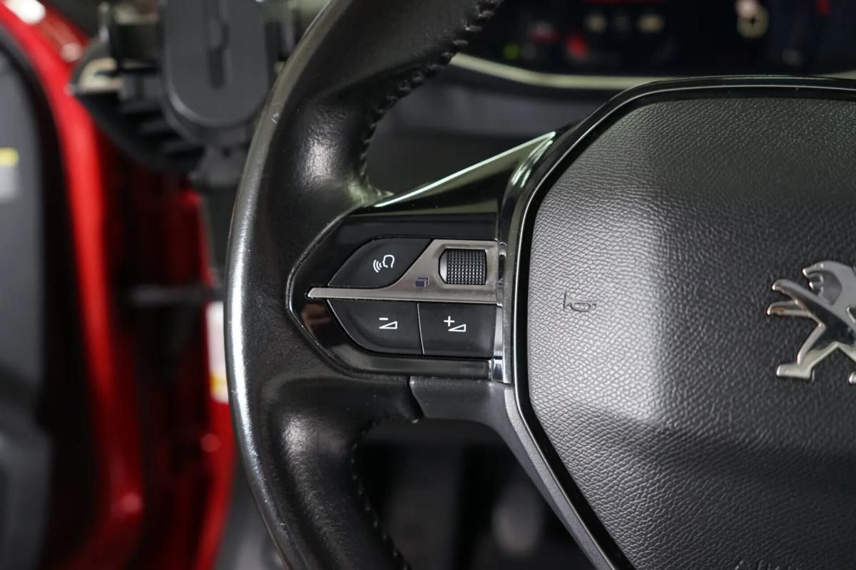 peugeot-2008-2020-gasolina-1199cc