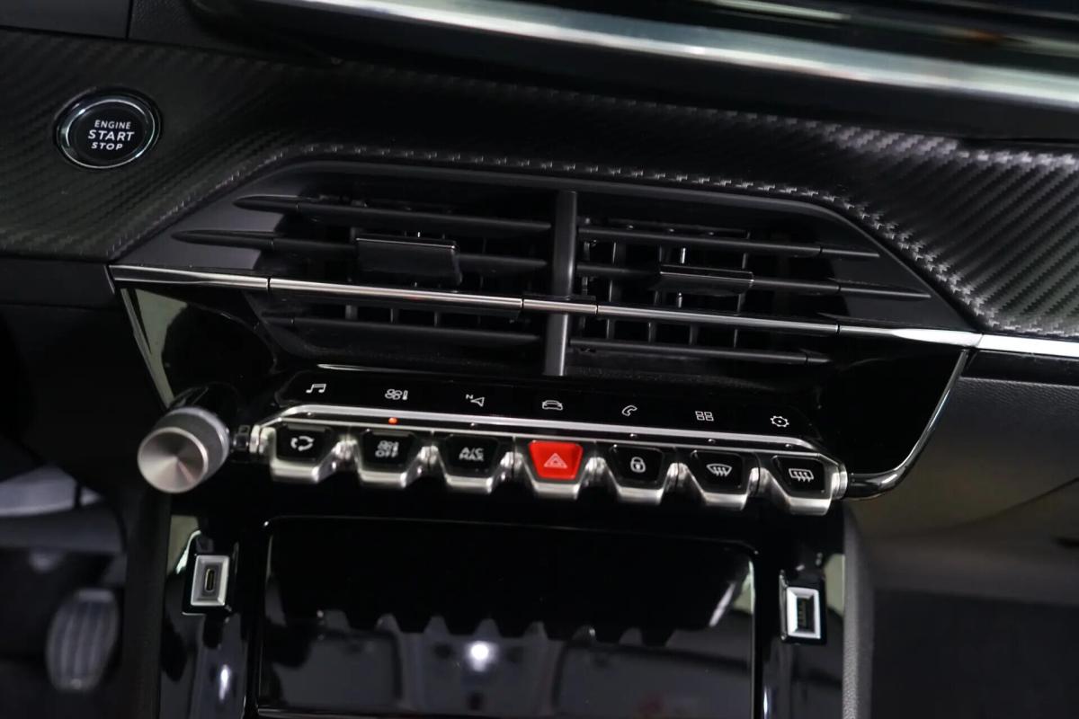 peugeot-2008-2020-gasolina-1199cc