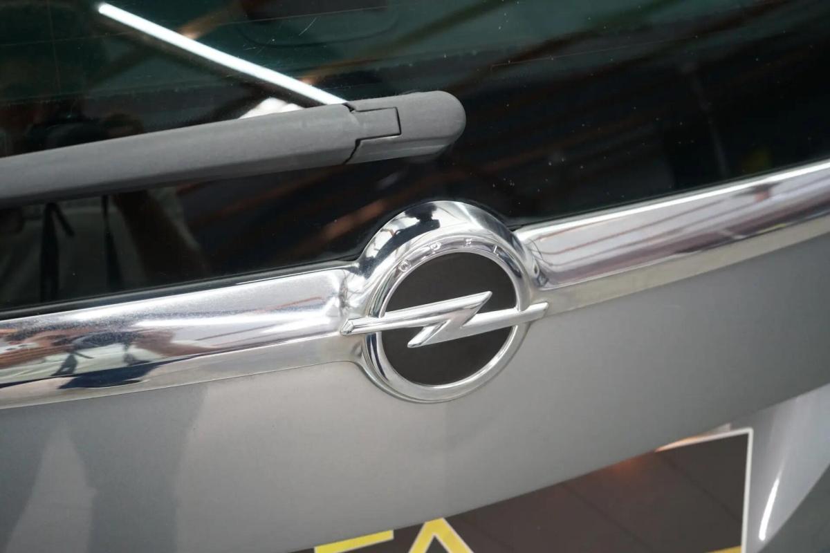opel-zafira-2015-diesel-1598cc
