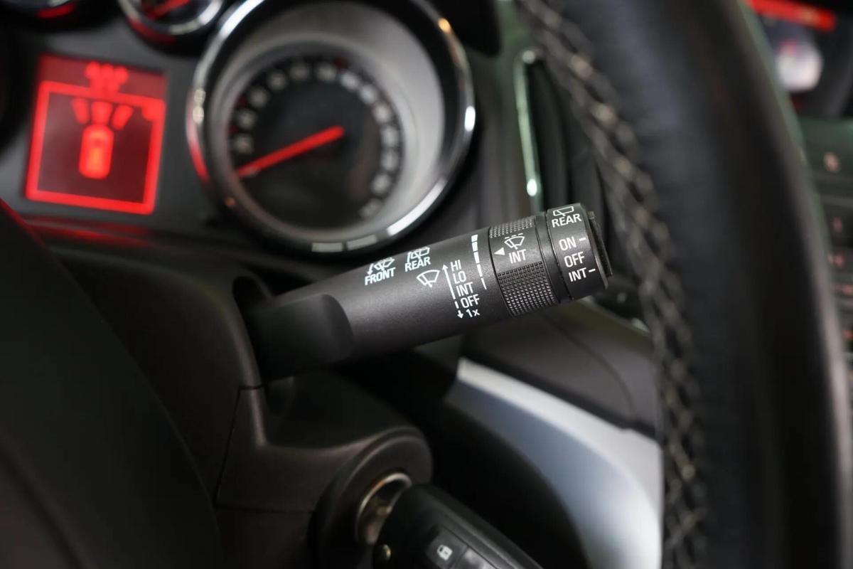opel-zafira-2015-diesel-1598cc