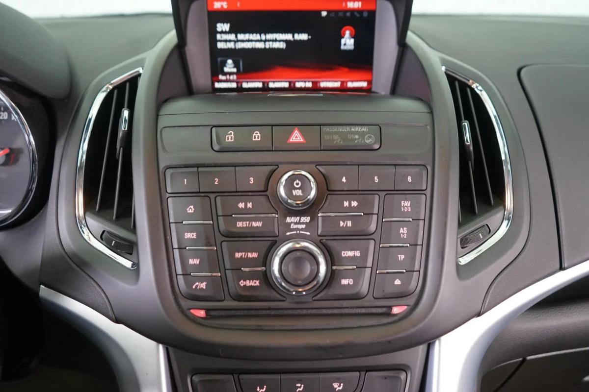 opel-zafira-2015-diesel-1598cc