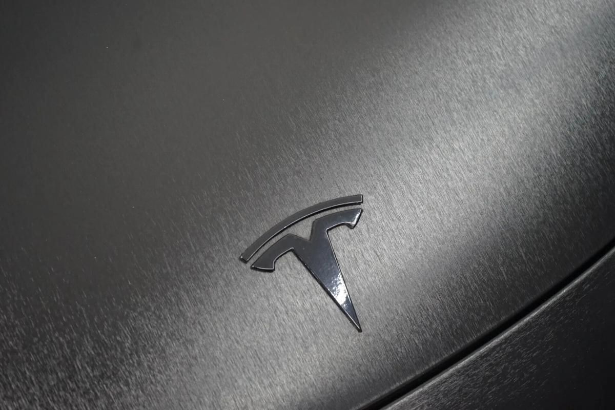 tesla-model-3-2019-eletrico-0cc
