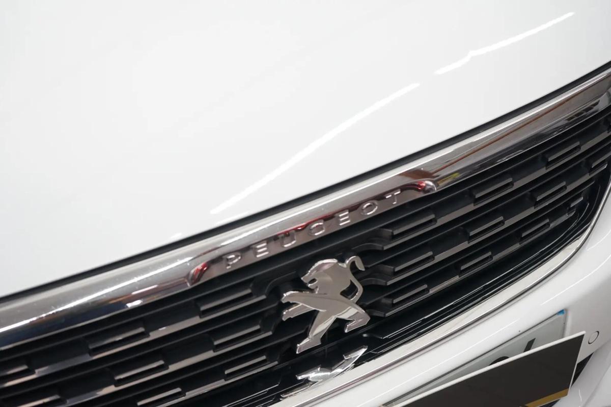 peugeot-308-sw-2019-gasolina-1199cc