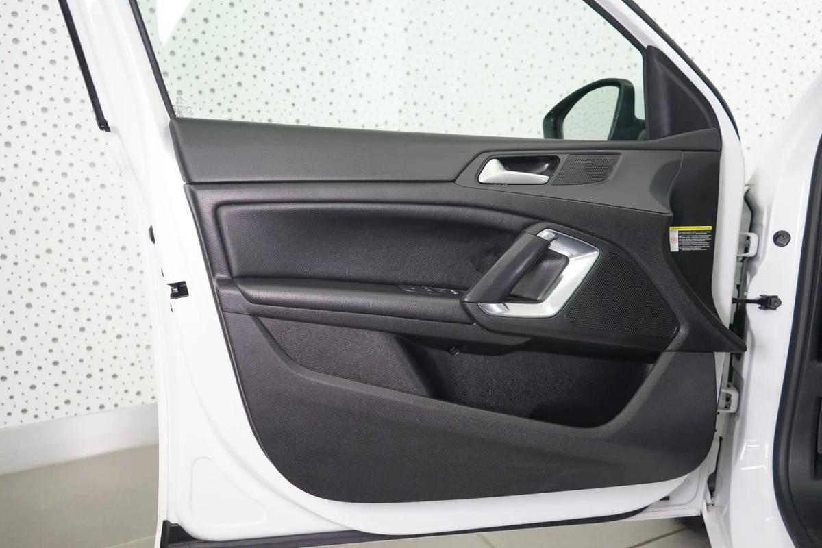peugeot-308-sw-2019-gasolina-1199cc