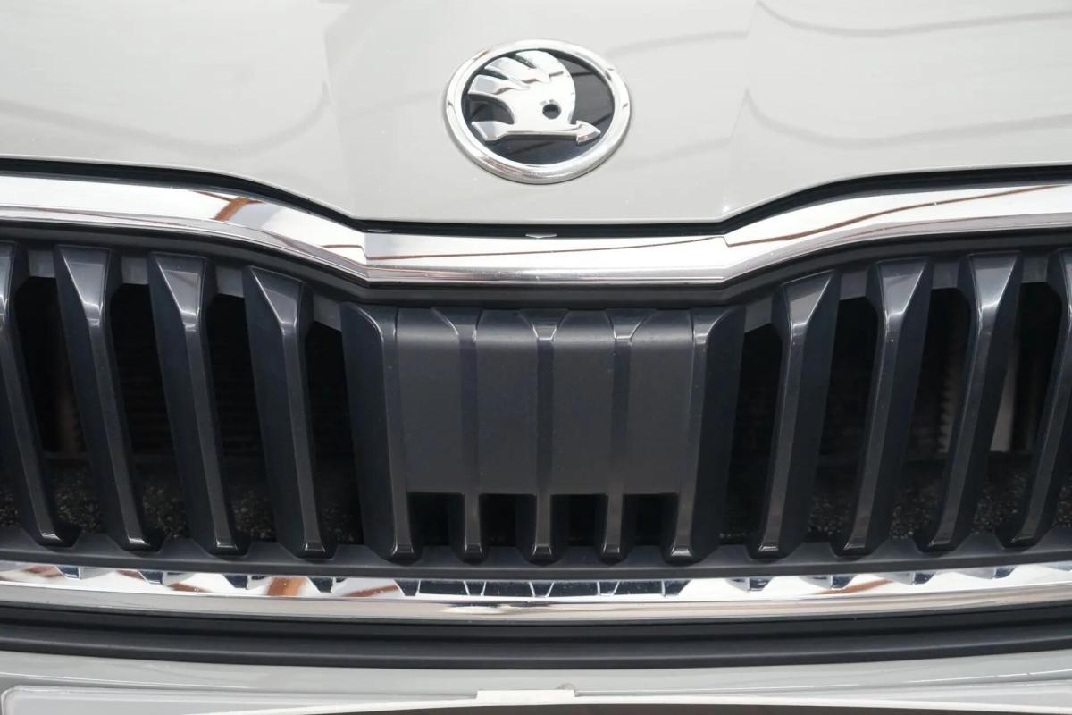skoda-scala-2020-gasolina-999cc
