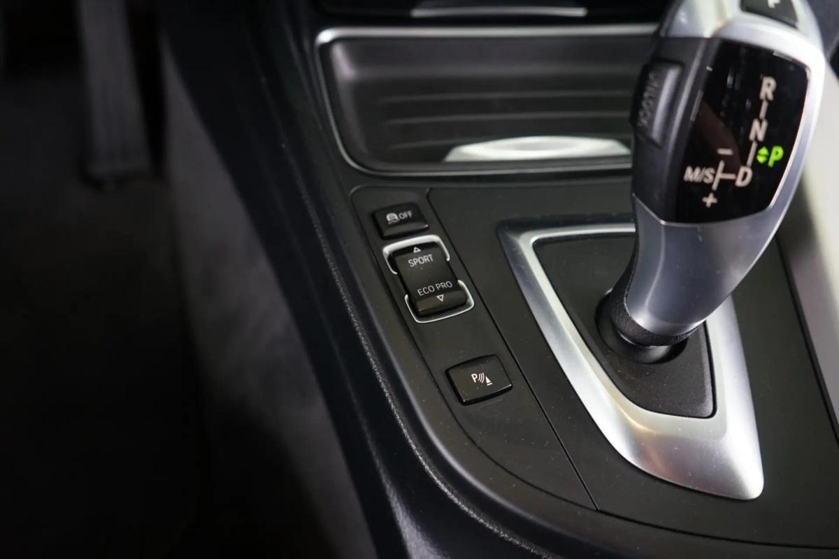 bmw-serie-3-320d-2014-diesel-1995cc