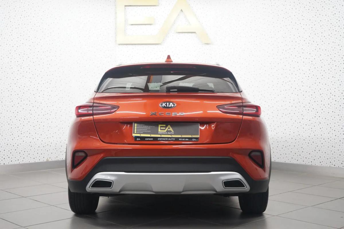 kia-xceed-2021-gasolina-998cc