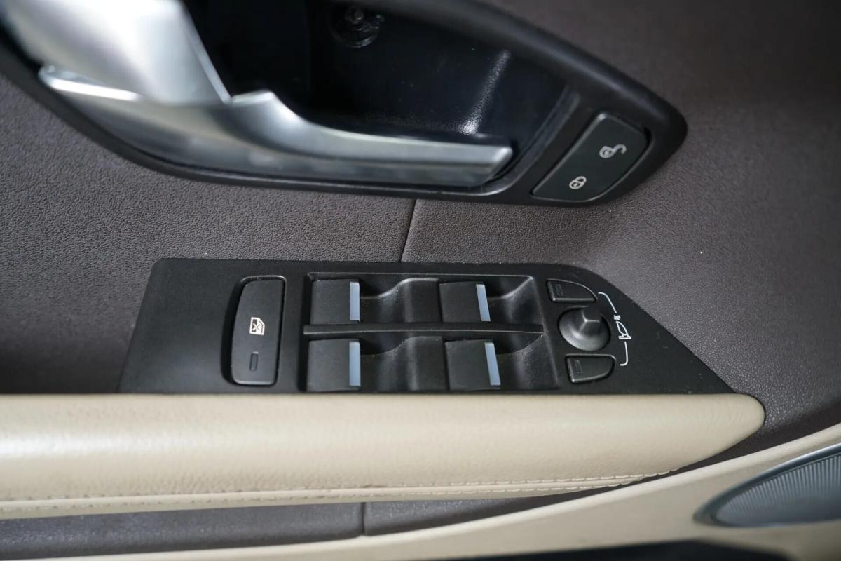 land-rover-range-rover-evoque-2014-diesel-2179cc