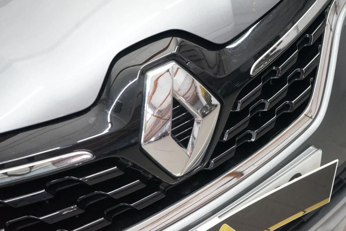renault-arkana-2022-hibrido-a-gasolina-1598cc