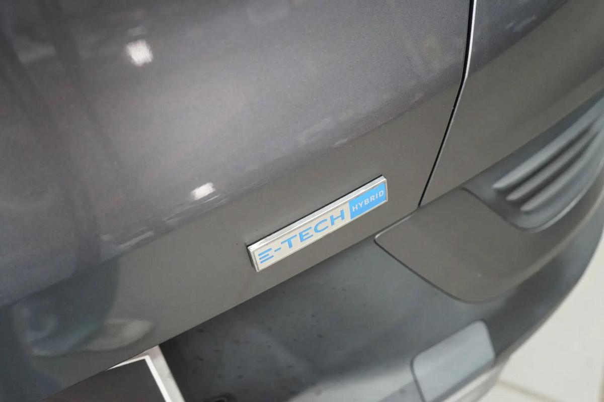 renault-arkana-2022-hibrido-a-gasolina-1598cc