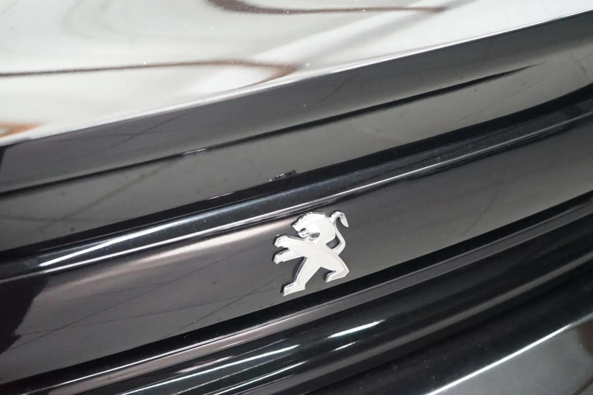 peugeot-508-2020-hibrido-a-gasolina-1598cc