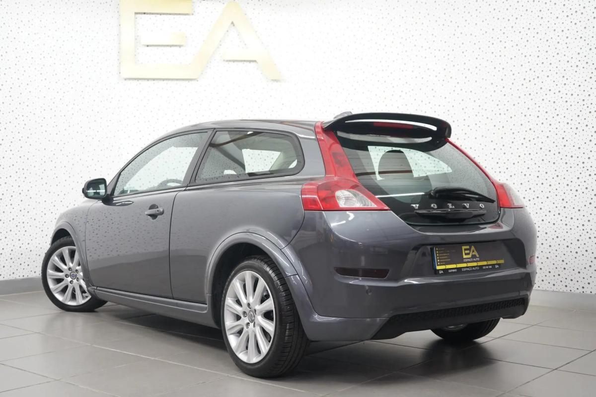 volvo-c30-2011-diesel-1560cc