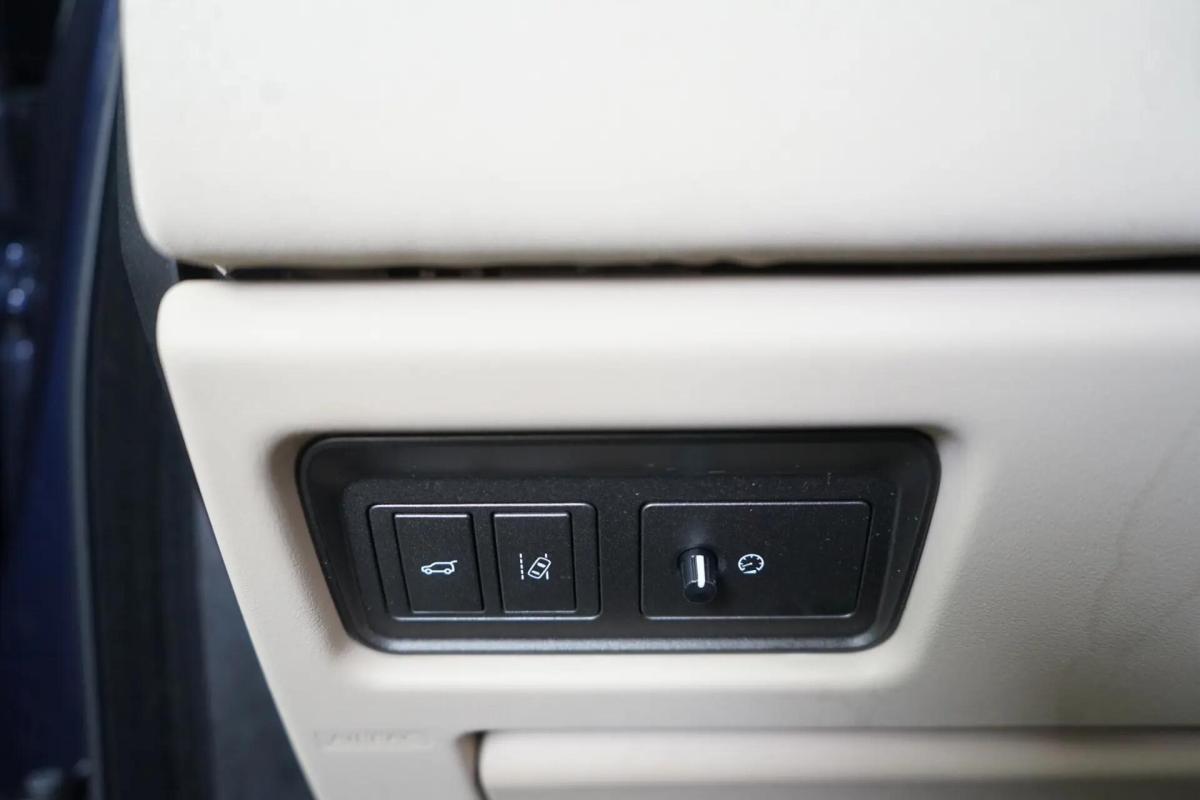 land-rover-range-rover-evoque-2018-diesel-2179cc