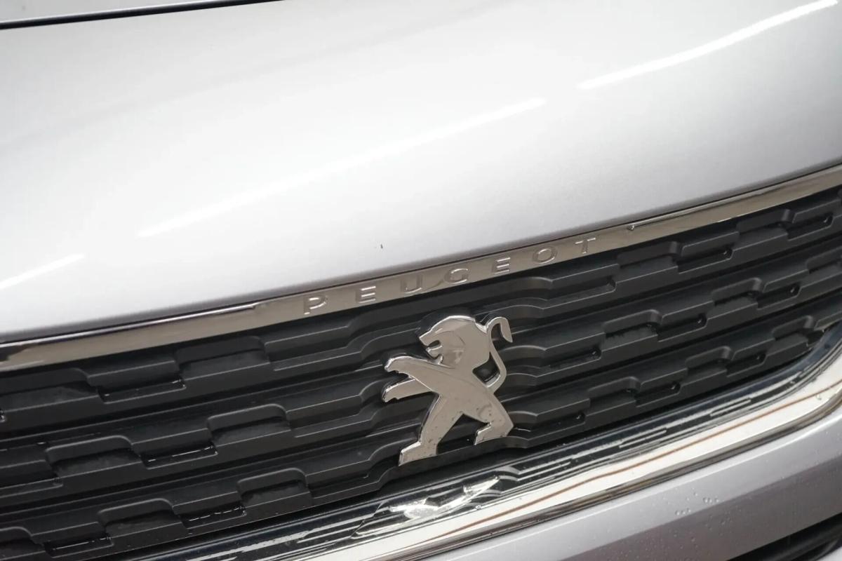 peugeot-rifter-2019-gasolina-1199cc