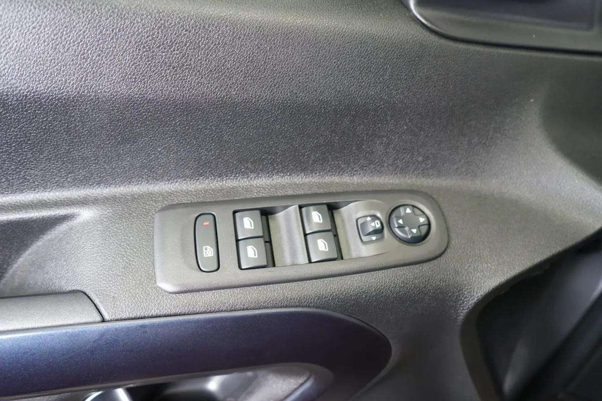peugeot-rifter-2019-gasolina-1199cc