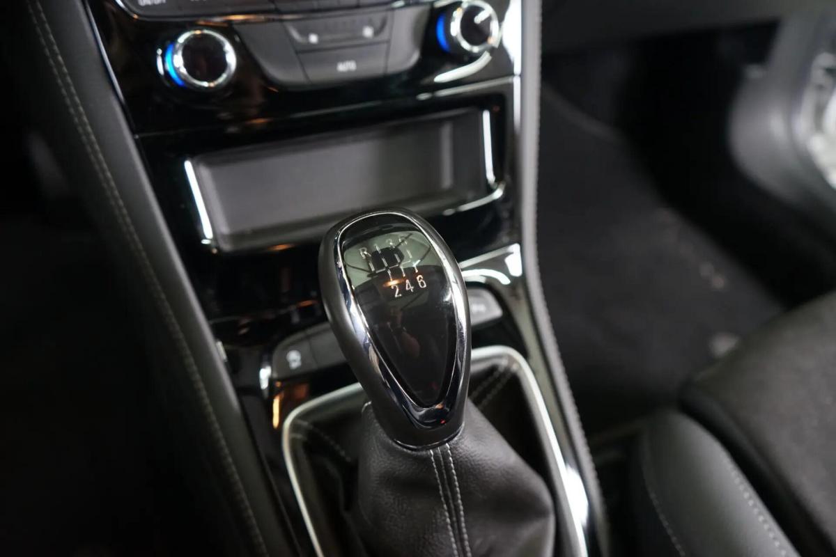 opel-astra-sport-tourer-2021-diesel-1496cc