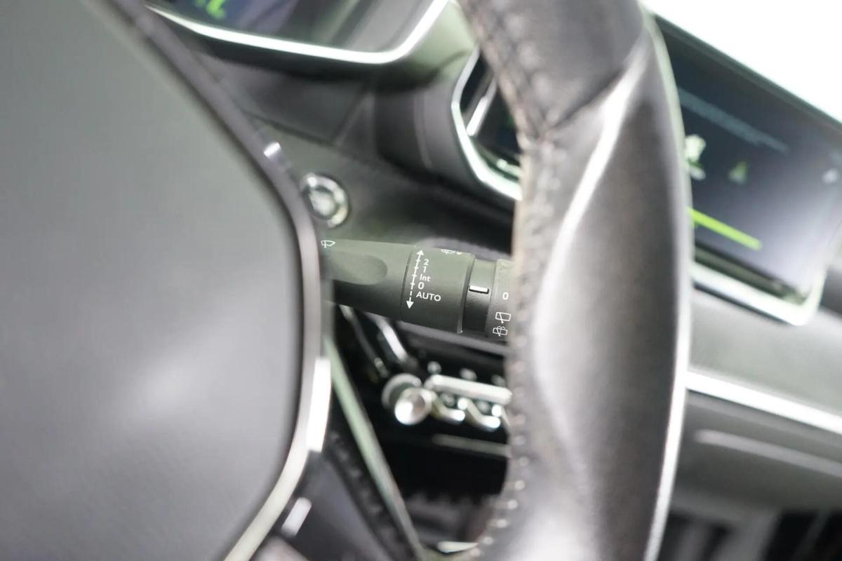peugeot-2008-2021-gasolina-1199cc