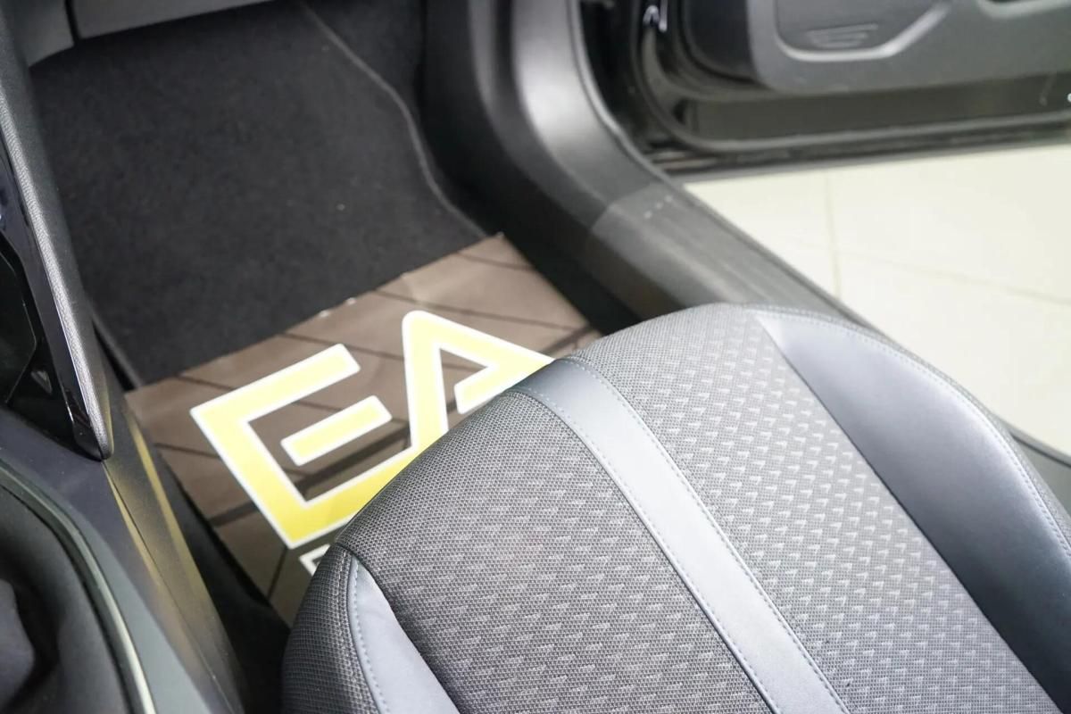 peugeot-2008-2021-gasolina-1199cc