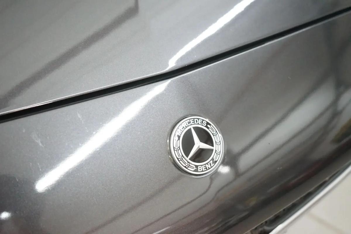 mercedes-benz-classe-c-c-300-e-2022-hibrido-a-gasolina-1999cc